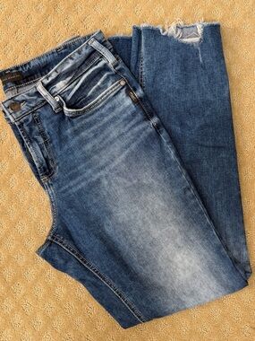 Silver Jeans Suki Straight Blue Distressed Stretch Denim Jeans
